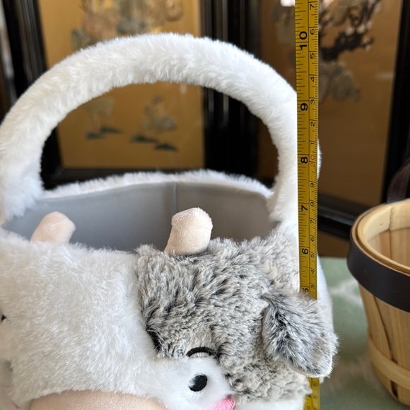 Plush Cow Easter or Halloween basket with inner wooden basket - Picture 11 of 12